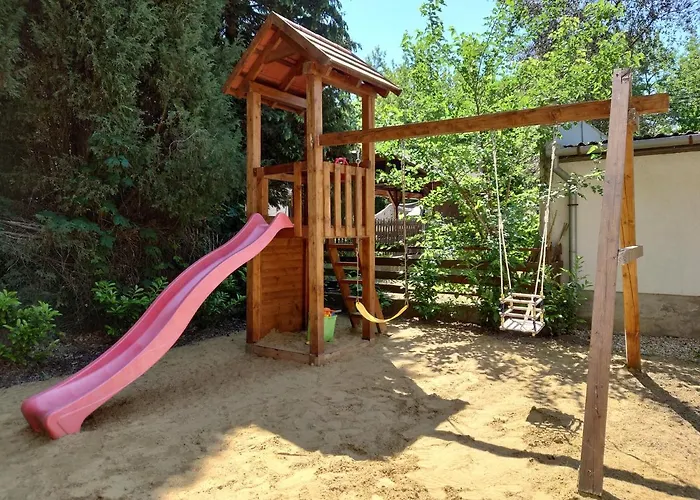 Vakantiehuis Tiszara Nezo Hevereszo - Lounger Overlooking The Tisza River Tiszalok